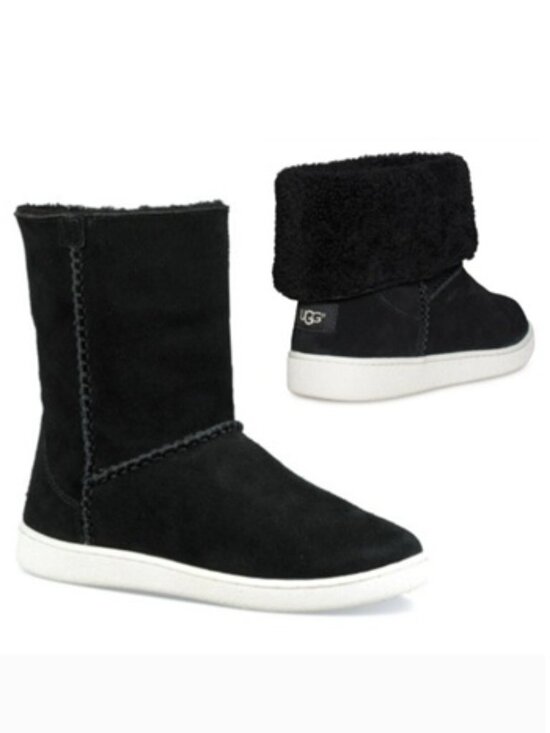 UGG Shoes - UGG Mika Bootie Size 8 Cozy Warm Foldover Cuff